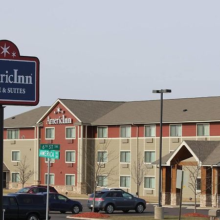 Americinn By Wyndham Cedar Rapids Airport Exterior foto